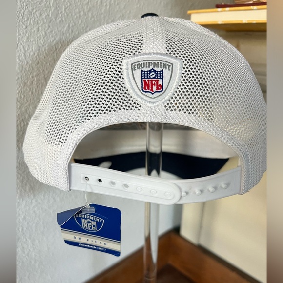 Vintage NWT San Diego Chargers Snap Back Hat NFL Bolts Reebok. - Picture 4 of 12